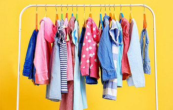 জামা-কাপড় বেশিদিন টিকিয়ে রাখতে যে টিপসগুলো মেনে চলবেন