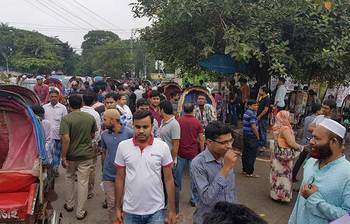 রাজধানীতে গণপরিবহন সঙ্কট চরমে