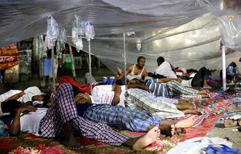 শিক্ষক অনশনে অসুস্থ ২ শতাধিক