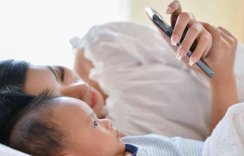 শিশুকে সহজে ঘুম পাড়ানোর উপায়