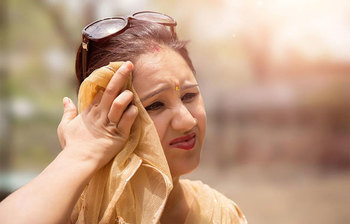 প্রচণ্ড গরমে সুস্থ থাকতে যা করবেন না