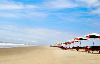 বিশ্বের নজরকাড়া ১০ সমুদ্রসৈকত