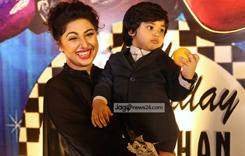 শাকিব-অপুর পুত্র জয়ের জন্মদিনের হাসি আনন্দ