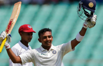 অভিষেক টেস্টে অসামান্য নৈপুণ্য দেখিয়েছেন ভারতীয় যে ক্রিকেটাররা