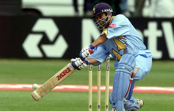 বিরাটের আগে যারা দশ হাজার রান করেছেন