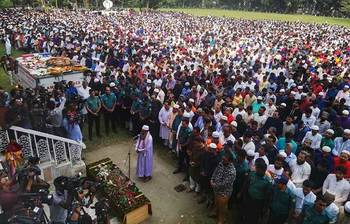 জাতীয় ঈদগাহে আইয়ুব বাচ্চুর জানাজা