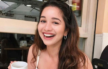 ইন্টারনেট কাপাঁচ্ছেন শচীন কন্যা সারা টেন্ডুলকার