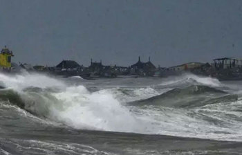 জেনে নিন ভয়ঙ্কর ঘূর্ণিঝড় তিতলি সম্পর্কে