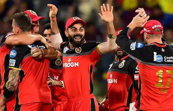 আইপিএলে আজকের মাস্ট উইন ম্যাচে যেমন হতে পারে আরসিবি একাদশ