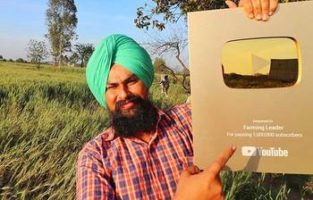 ইউটিউব থেকে মাসে ২ লাখ আয় করেন এই কৃষক