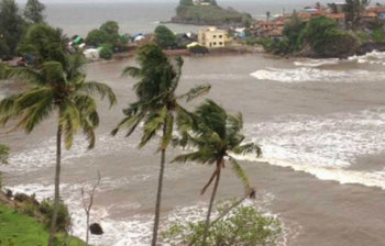 ঘূর্ণিঝড় ফণী কতটা ধ্বংসাত্মক হতে পারে তা জেনে নিন