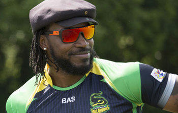 আগের ঠিকানায় ফিরে গেলেন ক্রিস গেইল