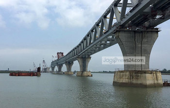 স্বপ্নের পদ্মা সেতুর নজরকাড়া দৃশ্য