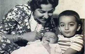 সঞ্জয় দত্তের ৬০তম জন্মদিনে দেখুন তার ছেলেবেলার ছবি