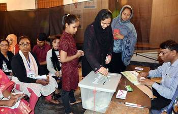 ঢাকা উত্তর সিটি কর্পোরেশনের নির্বাচনের ভোটগ্রহণ চলছে