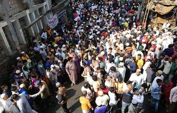 চকবাজারের ভয়াবহ অগ্নিকাণ্ডের স্থানে নিহতদের জন্য বিশেষ দোয়া