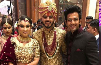 কলকাতা নাইট রাইডারর্সের ক্রিকেটার নীতিশ রানার বিয়ের ছবি