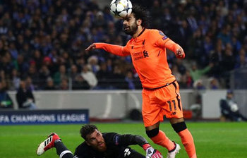 বিশ্বের অন্যতম ক্ষমতাশালী মুসলিম ফুটবলার সালাহ সম্পর্কে গুরুত্বপূর্ণ ৬ তথ্য