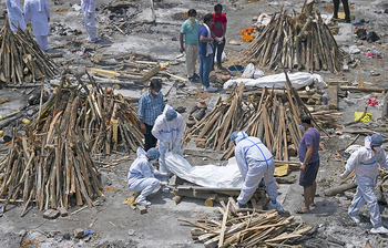 আজকের আলোচিত ছবি : ২১ মে ২০২১