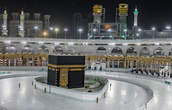 মক্কা শরীফের এমন দৃশ্য আগে কেউ দেখেনি!