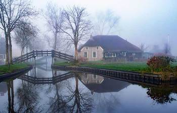 যে গ্রামে কোনো রাস্তা নেই