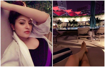 অবসরে পরীমনি