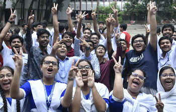 আজকের আলোচিত ছবি: ১০ জুলাই ২০২৫