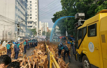 আজকের আলোচিত ছবি: ১১ অক্টোবর ২০২৫