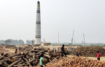 আজকের আলোচিত ছবি: ৫ মার্চ ২০২৪