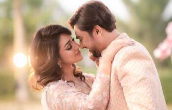 নতুন রূপে আবেদনময়ী অপু