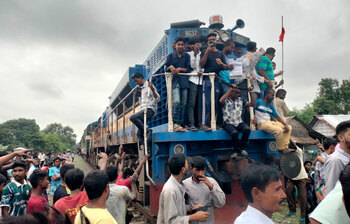 আজকের আলোচিত ছবি: ৩০ আগস্ট ২০২৫