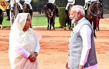 নয়াদিল্লিতে প্রধানমন্ত্রী শেখ হাসিনা