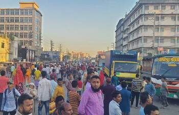 ২৮ ঘণ্টা ধরে অচল ঢাকা-ময়মনসিংহ মহাসড়ক