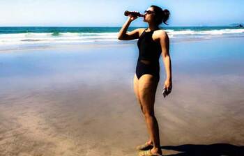 বিশেষ দিনে দেখুন সায়নীর নজরকাড়া সব ছবি