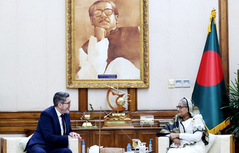 আজকের আলোচিত ছবি: ১৮ ডিসেম্বর ২০২৩