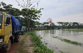 সিলেটে চোরাই চিনির চালান জব্দ