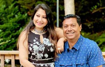 প্রিয়ার ফোনের ব্যাটারি টনি!