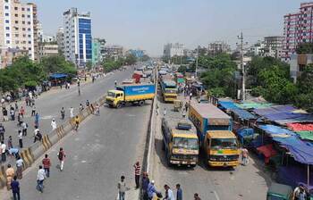 যাত্রাবাড়ীতে ঢাকা-চট্টগ্রাম মহাসড়ক বন্ধ