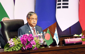 আজকের আলোচিত ছবি: ৭ সেপ্টেম্বর ২০২৩