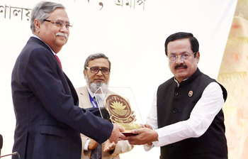 আজকের আলোচিত ছবি: ২৭ ফেব্রুয়ারি ২০২৪