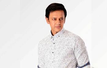 এখনো চিরতরুণ নোবেল