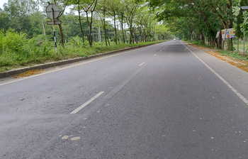 জনমানবহীন ঢাকা-চট্টগ্রাম মহাসড়ক