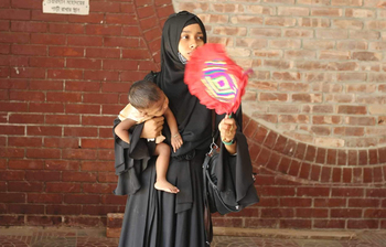 গরমে অতিষ্ঠ জনজীবন