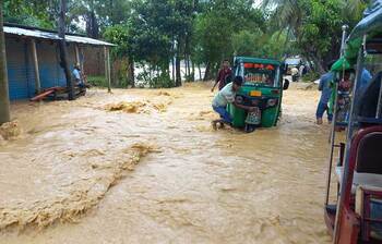 তলিয়ে গেছে ফেনীর বিভিন্ন এলাকা