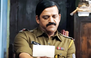 ভোজপুরি থেকে বলিউড, ছবিতে জানুন রবি কিষাণের পথচলার গল্প