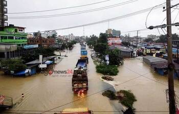 ভাসছে ঢাকা-চট্টগ্রাম মহাসড়ক