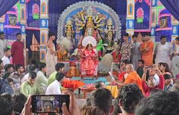 ফরিদপুরে কুমারী পূজা