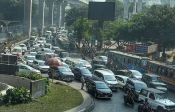 ফ্রেমবন্দি ফার্মগেটের তীব্র যানজট