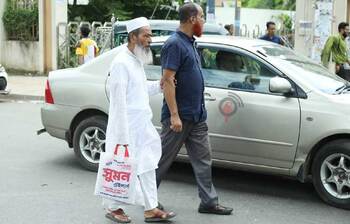 আন্দোলনে স্থবির ঢাকা