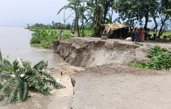 নদী গর্জে ওঠে প্রতিদিন, কর্তারা ব্যস্ত ফাইল ও ফোনে